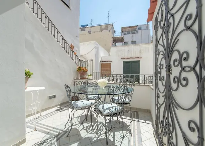 Casa Vacanza Al Centro Di Capri